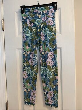 aerie Floral Print Leggings in Blue, Pink, Green